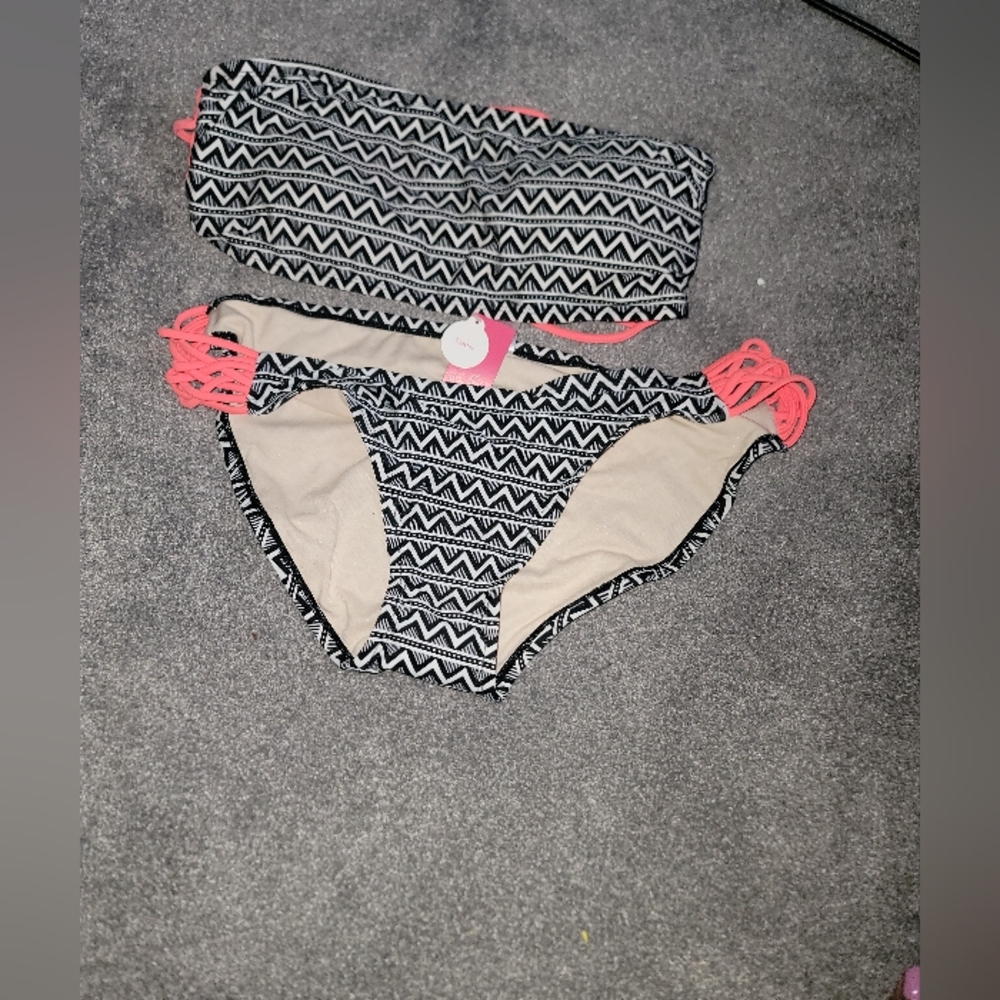Black and WhiteTubevTop Zigzag Bikini with Orange Accents